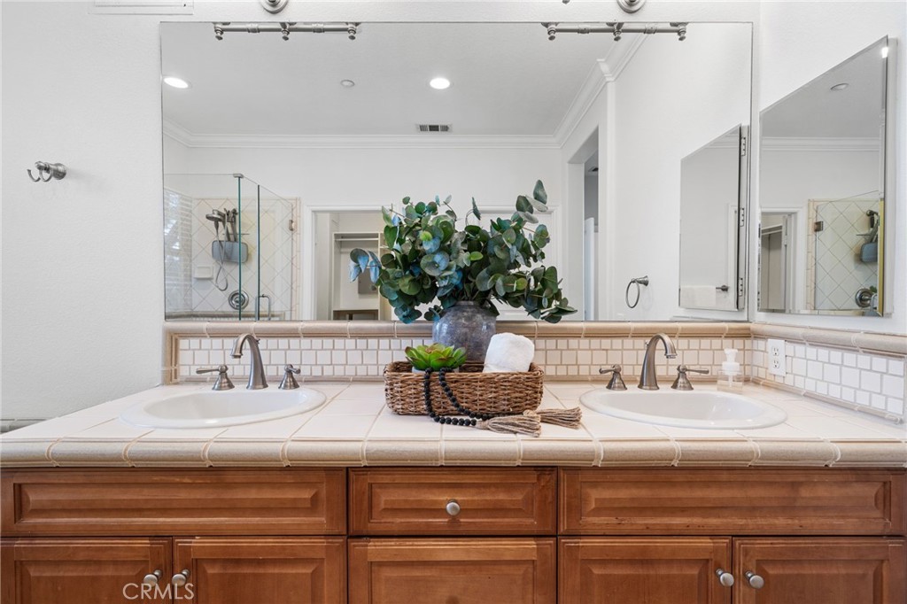 97 Rinaldi Irvine, CA 92620 - Photo 19 of 31