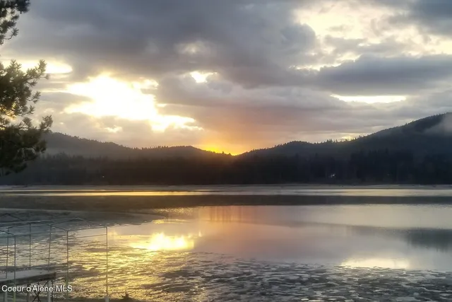 $2,350,000 | 170 Flatwater Lane, Sandpoint, ID 83864