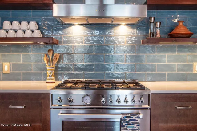 $2,350,000 | 170 Flatwater Lane, Sandpoint, ID 83864