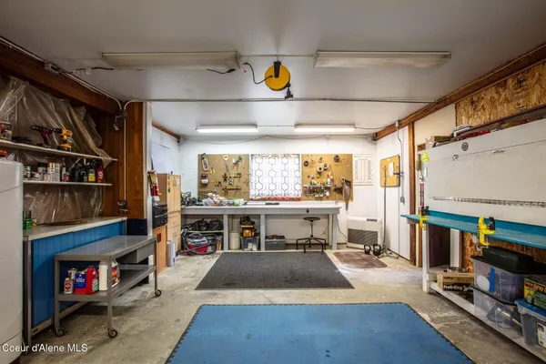 $2,350,000 | 170 Flatwater Lane, Sandpoint, ID 83864