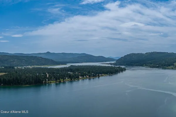 $2,350,000 | 170 Flatwater Lane, Sandpoint, ID 83864