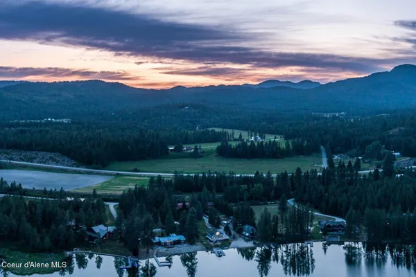 $2,350,000 | 170 Flatwater Lane, Sandpoint, ID 83864