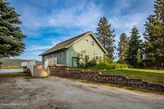 $2,350,000 | 170 Flatwater Lane, Sandpoint, ID 83864