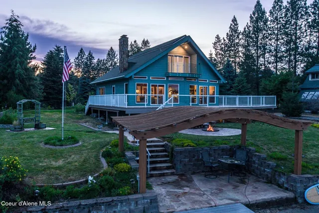 $2,400,000 | 170 Flatwater Lane, Sandpoint, ID 83864