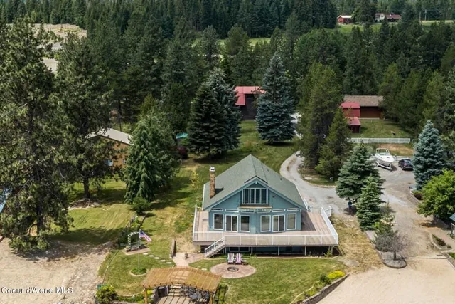 $2,400,000 | 170 Flatwater Lane, Sandpoint, ID 83864