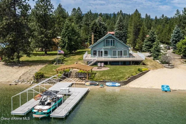 $2,400,000 | 170 Flatwater Lane, Sandpoint, ID 83864