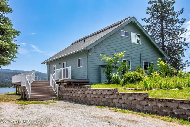 $2,400,000 | 170 Flatwater Lane, Sandpoint, ID 83864