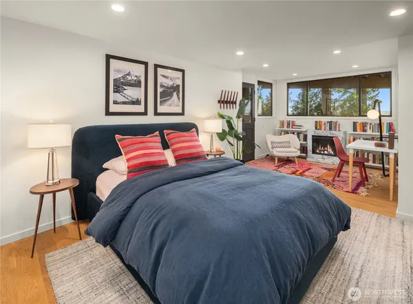 $2,595,000 | 7515 Southeast 76th Street, Mercer Island, WA 98040