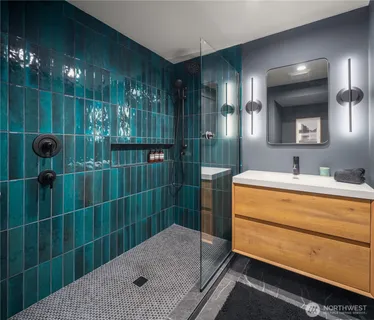 $2,595,000 | 7515 Southeast 76th Street, Mercer Island, WA 98040