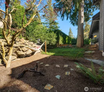 $2,595,000 | 7515 Southeast 76th Street, Mercer Island, WA 98040