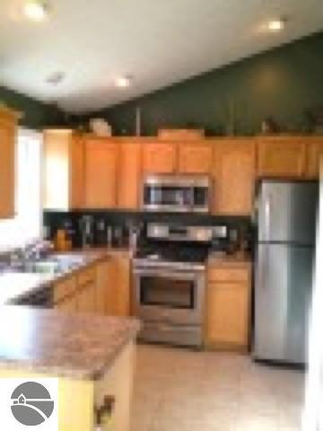 2021 Five Mile Road Traverse City, MI 49686 - Photo 4 of 18 1737031-3.JPG