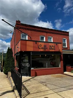 $385,000 | 501 Glenwood Avenue, Ambridge, PA 15003