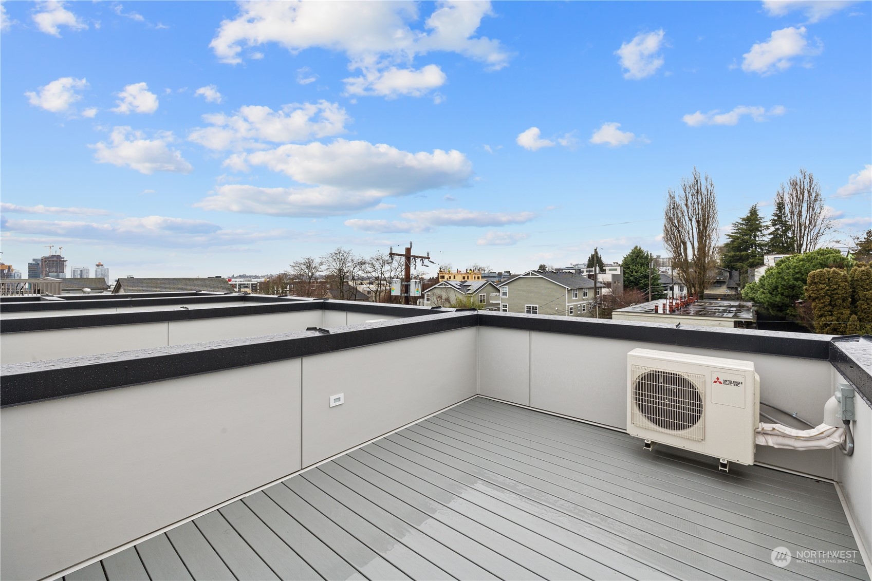 1425 East Howell Street Seattle, WA 98122 - Photo 17 of 20 a view of terrace with seating space