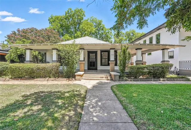 $549,900 | 726 Haines Avenue, Dallas, TX 75208