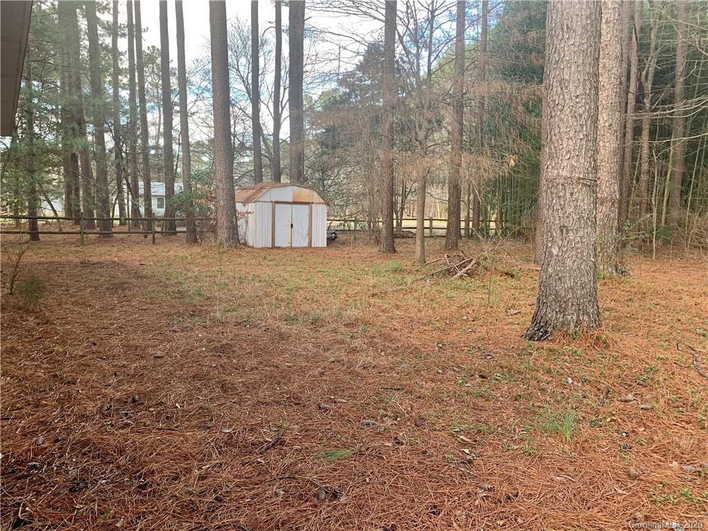 8909 Hambright Road Huntersville, NC 28078 - Photo 3 of 11