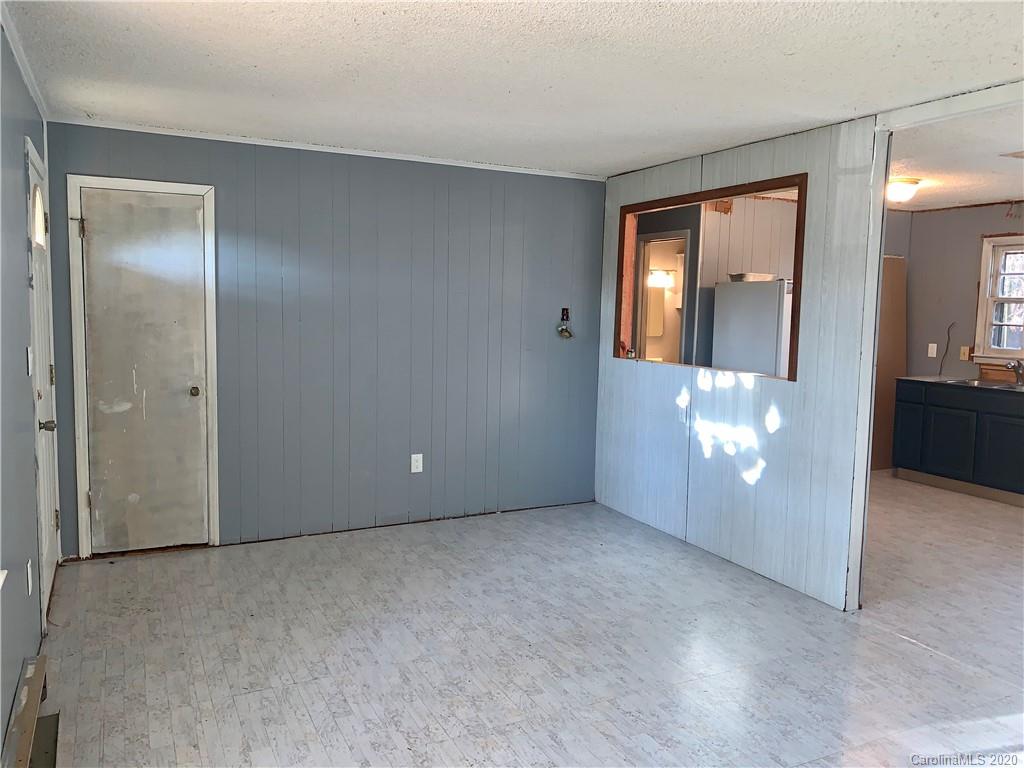 8909 Hambright Road Huntersville, NC 28078 - Photo 6 of 11