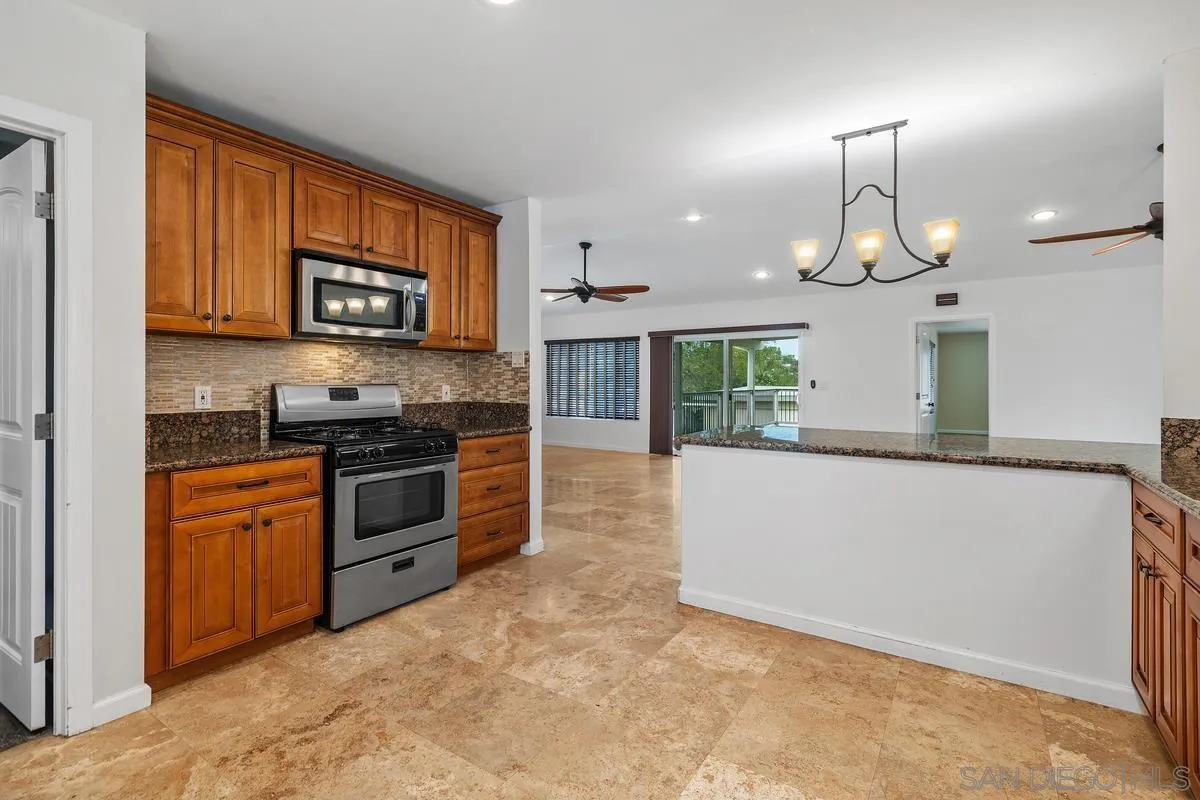 10620 Garden Way Spring Valley, CA 91978 - Photo 14 of 27