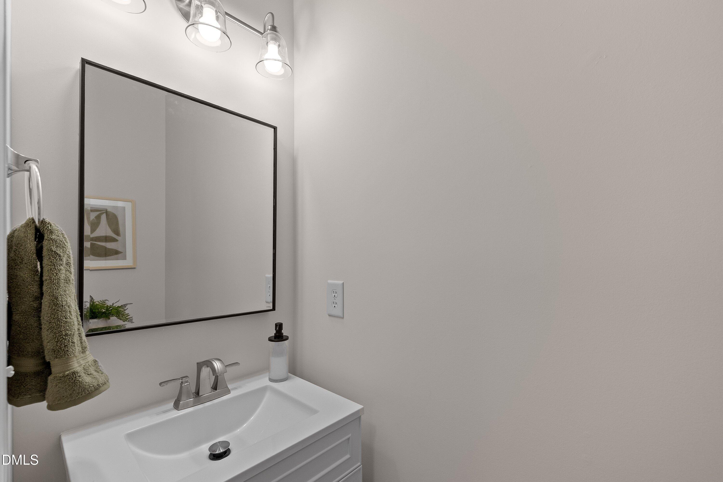 101 Graystar Road Apex, NC 27502 - Photo 12 of 36 Updated Powder Rom