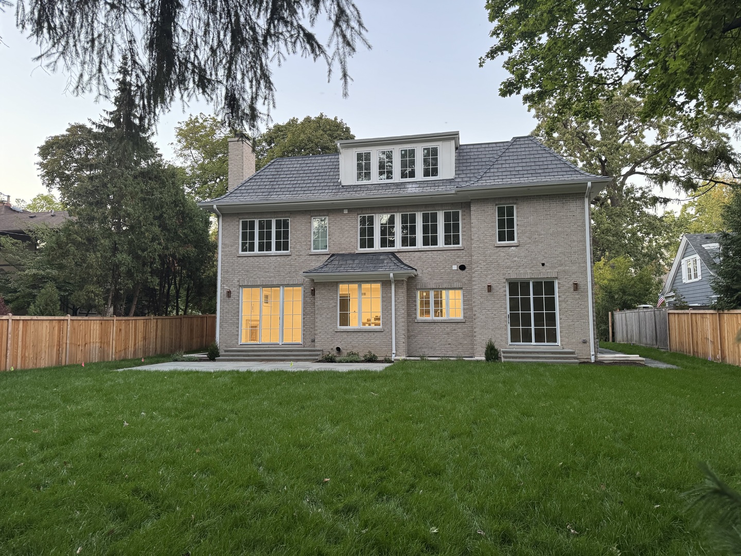 518 Elder Lane Winnetka, IL 60093 - Photo 3 of 29