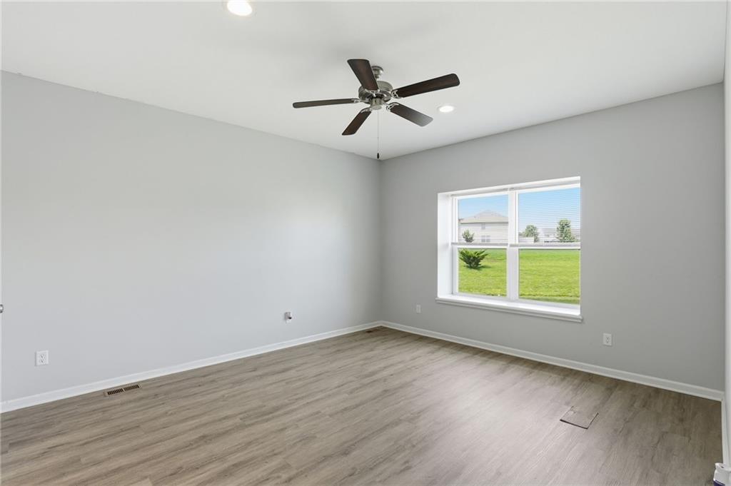 21709 North Ridge Peculiar, MO 64078 - Photo 17 of 60