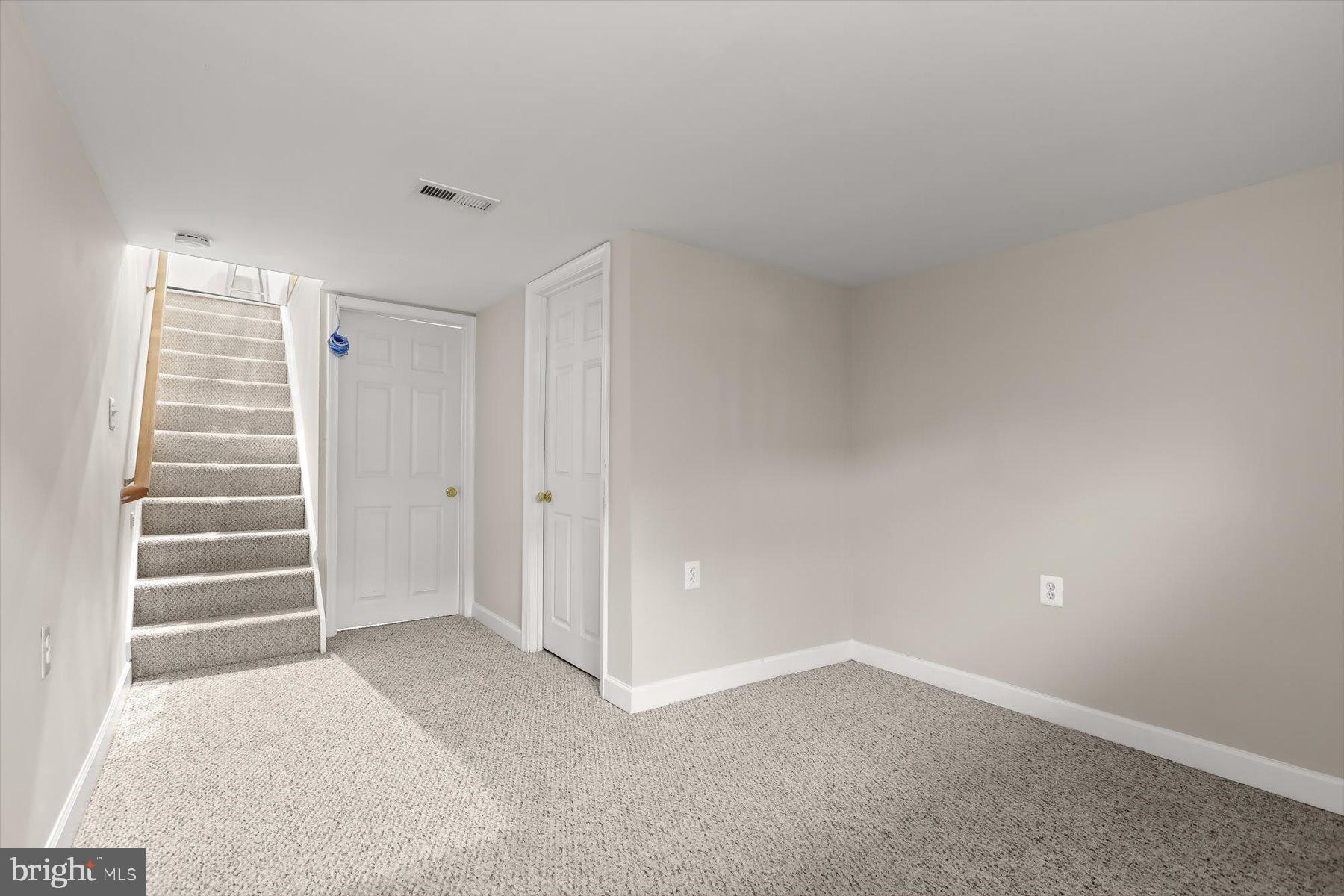 1749 South Hanover Street Baltimore, MD 21230 - Photo 35 of 55 a view of an empty room with a window