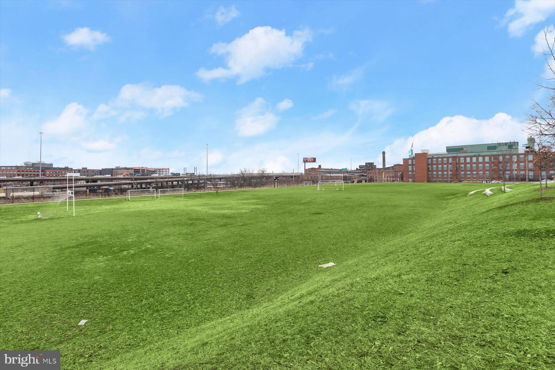 1749 South Hanover Street Baltimore, MD 21230 - Photo 48 of 55 a view of a green field