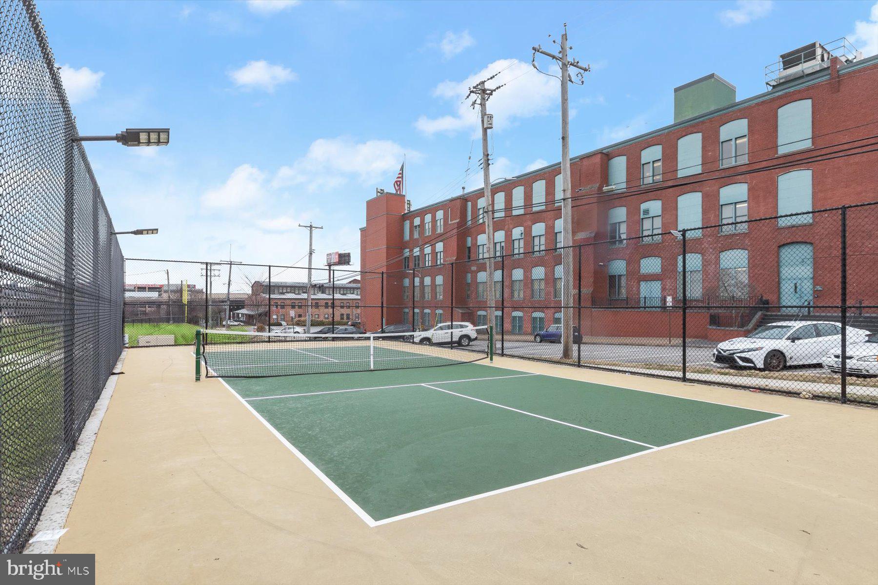 1749 South Hanover Street Baltimore, MD 21230 - Photo 51 of 55 a view of a building with a swimming pool