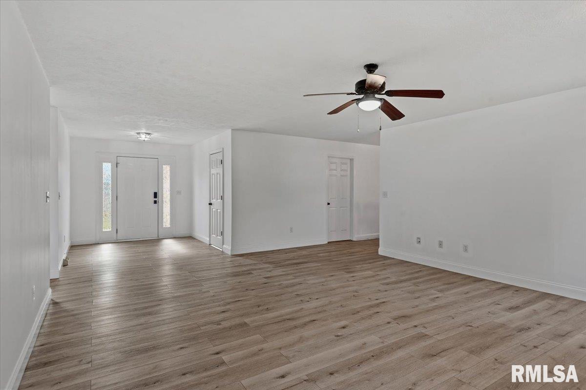 6505 Christine Court Springfield, IL 62712 - Photo 6 of 30