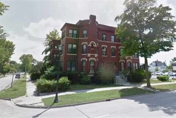 $1,100 | 814 Center Avenue, Unit D, Bay City, MI 48708