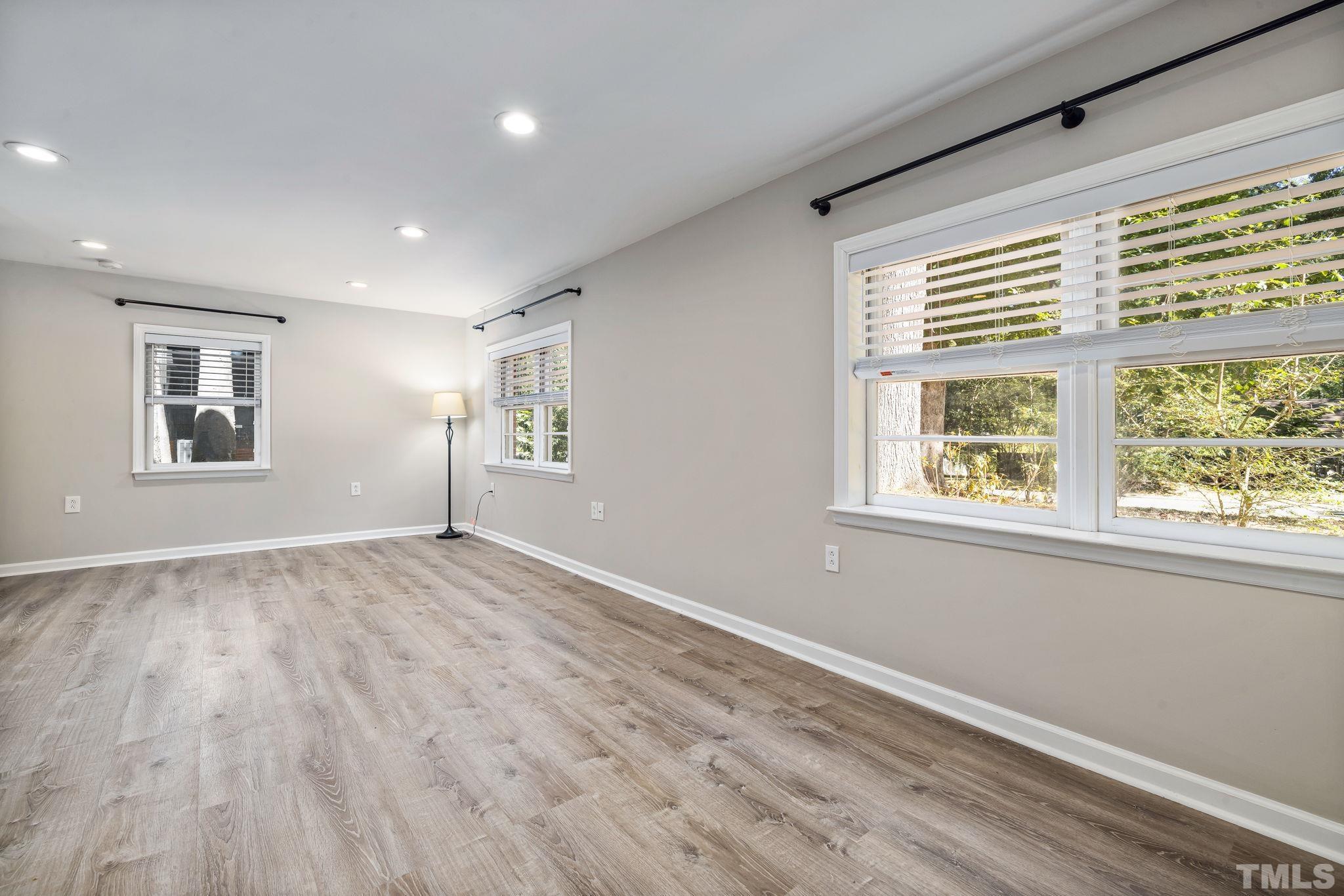 420 Ridgefield Road Chapel Hill, NC 27517 - Photo 23 of 29 Gallery Image 23