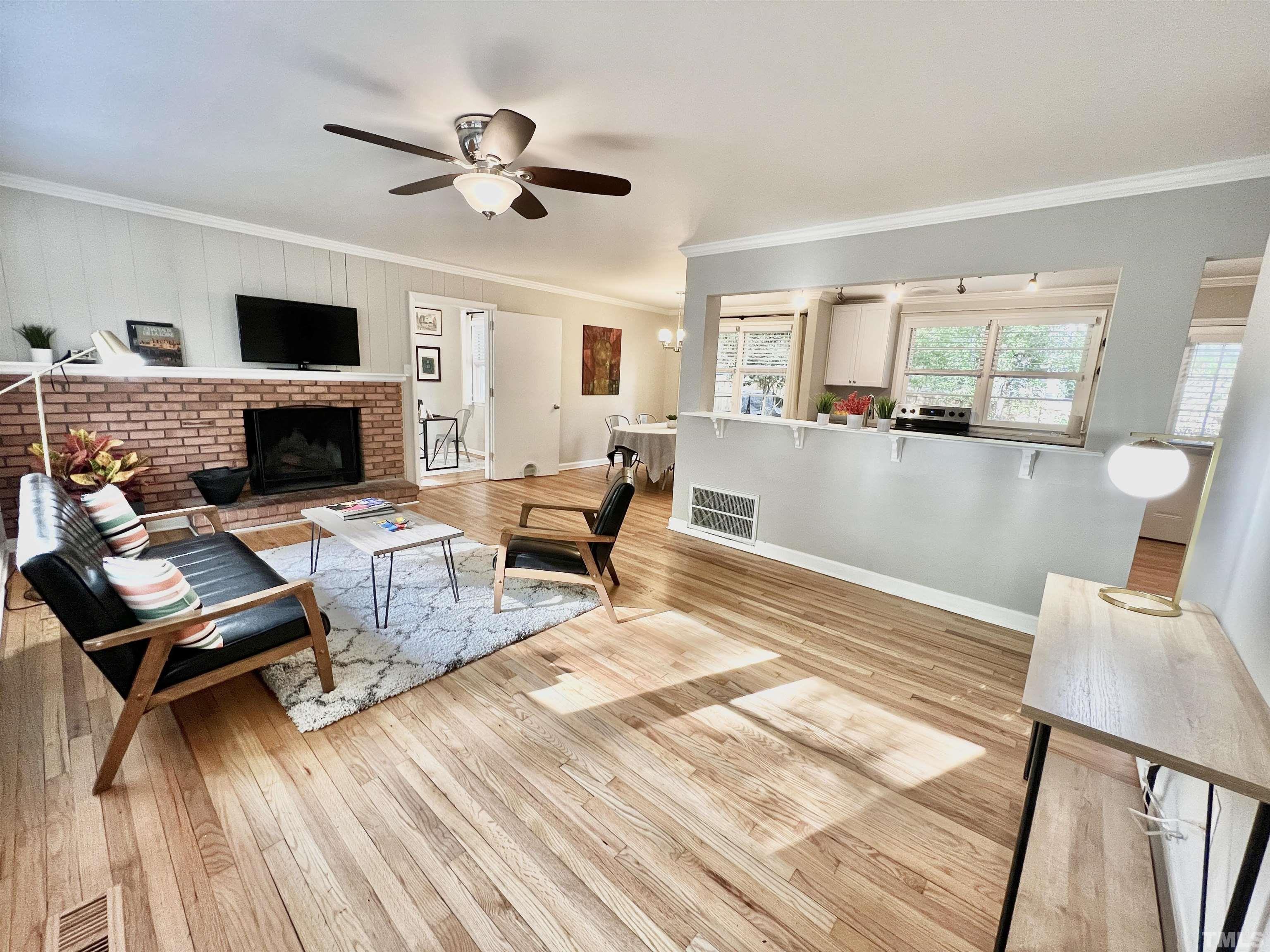 420 Ridgefield Road Chapel Hill, NC 27517 - Photo 3 of 29 Gallery Image 3