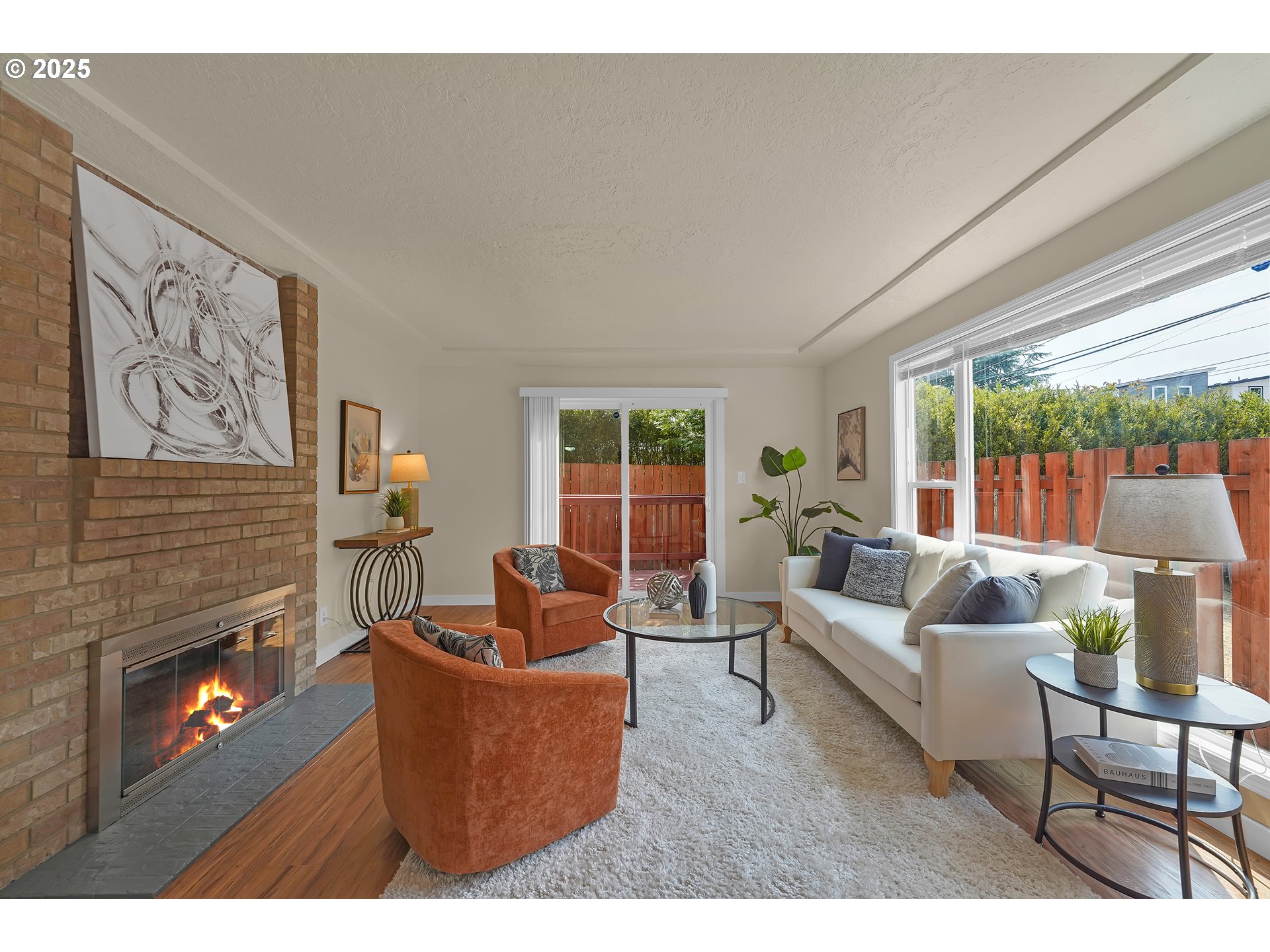 9212 Southeast Bush Street Portland, OR 97266 - Photo 8 of 25