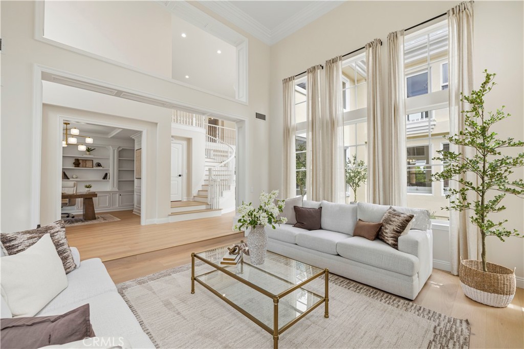 20130 Vía Cellini Porter Ranch, CA 91326 - Photo 6 of 49