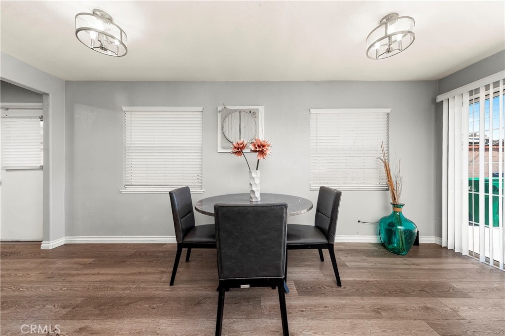 45046 18th Street West Lancaster, CA 93534 - Photo 5 of 23
