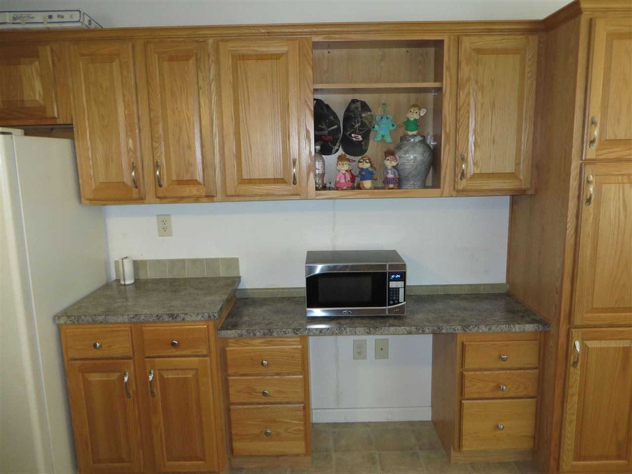 10 Allard Street Exeter, NH 03833 - Photo 7 of 19 Gallery Image 7