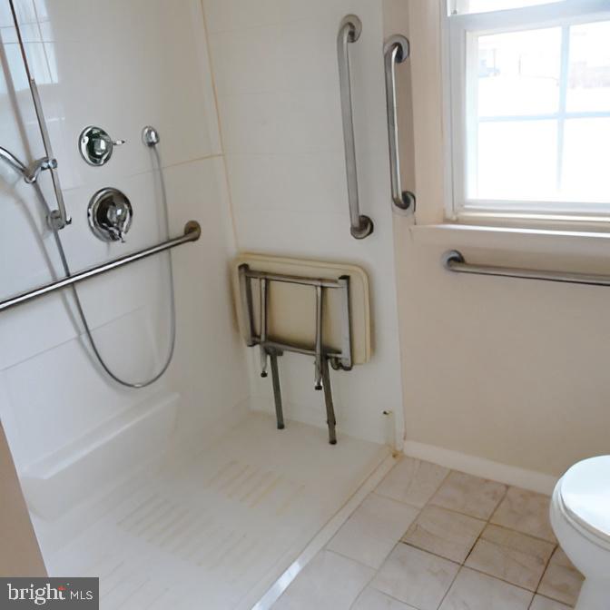 718 Mayo Road Glen Burnie, MD 21061 - Photo 39 of 48 Accessible shower with natural light.