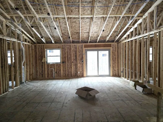 $289,000 | N10021 Newton Lake Road, Crivitz, WI 54114