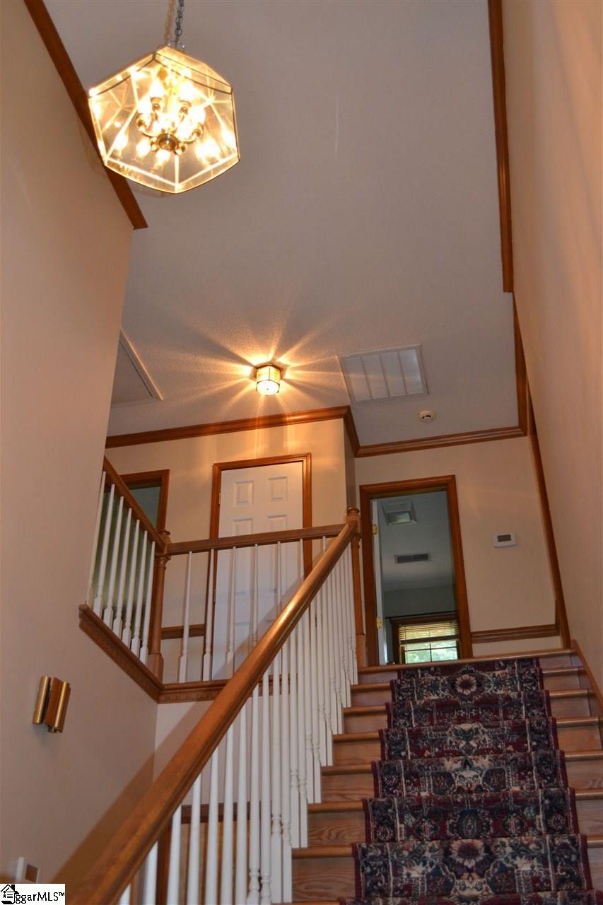 119 Cedar Ridge Lane Simpsonville, SC 29681 - Photo 8 of 16 Gallery Image 8