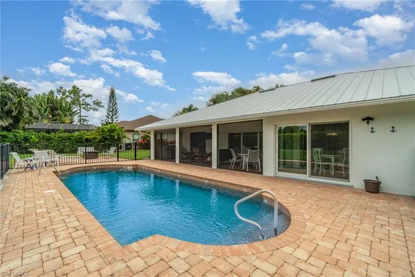 $7,000 | 1933 Countess Court, Naples, FL 34110