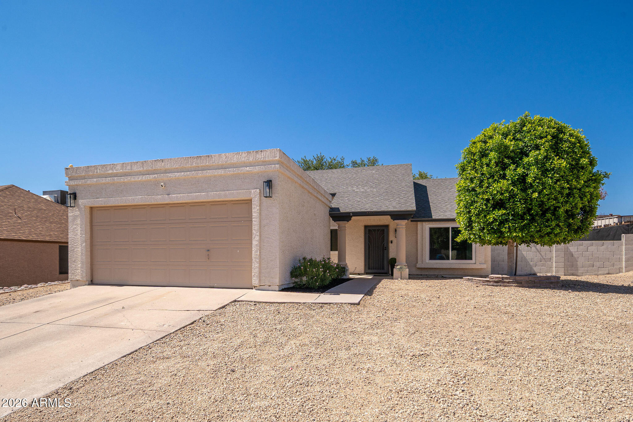 1256 East Utopia Road Phoenix, AZ 85024 - Photo 1 of 19