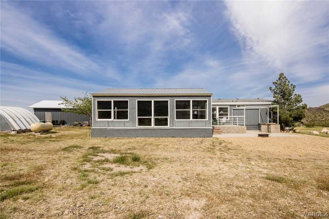 1949 Growler Road Golden Valley, AZ 86413 - Photo 45 of 87