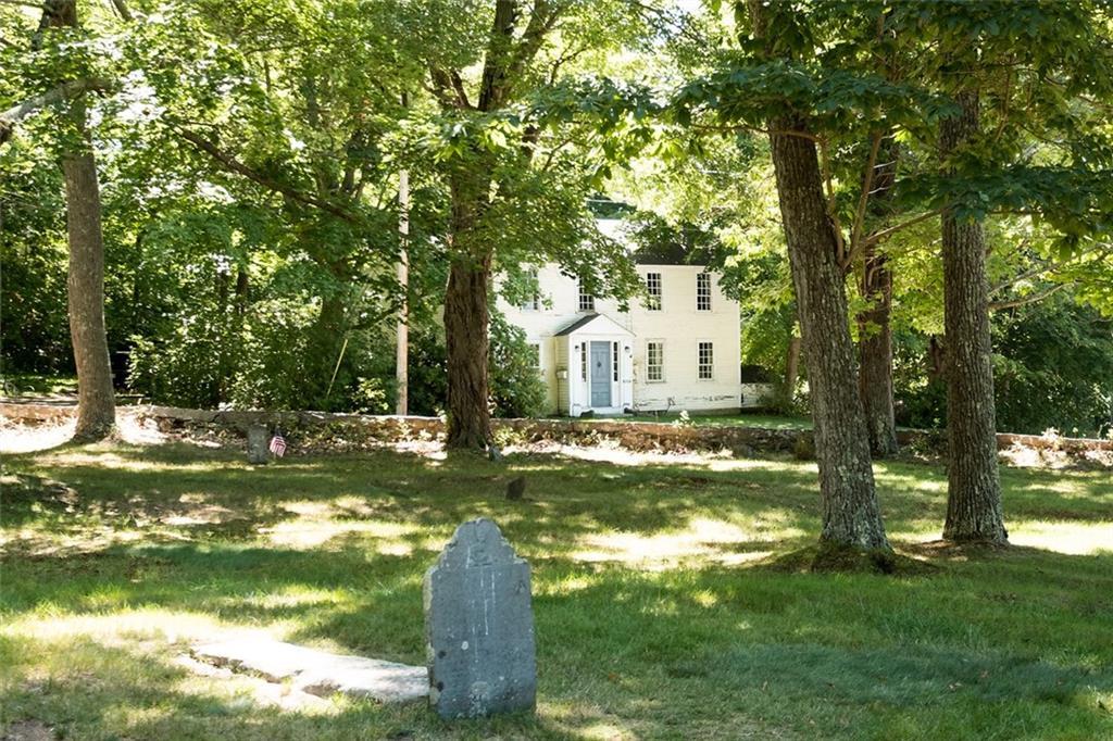12 Lindsay Road York, ME 03909 - Photo 10 of 35 Photo