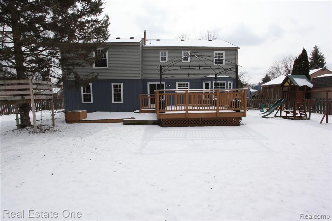 44992 Prestbury Road Canton, MI 48187 - Photo 40 of 41 C00000411.JPG