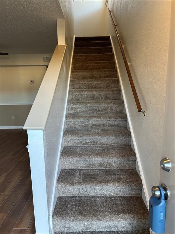 8602 Crochet Avenue River Ridge, LA 70123 - Photo 3 of 17