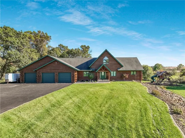 $899,900 | S10655 County Rd D, Strum, WI 54770