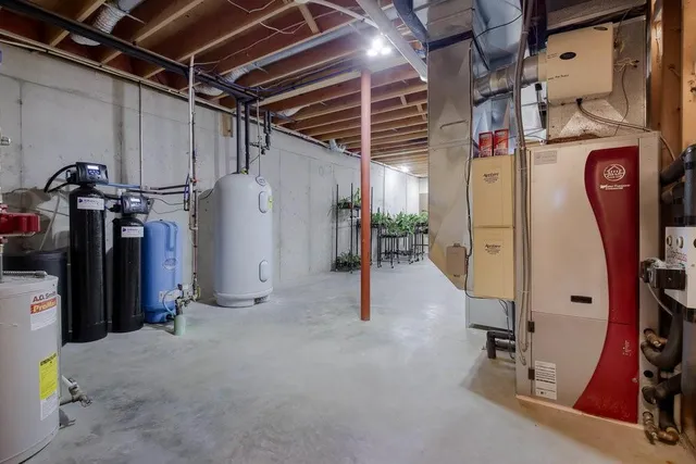 $899,900 | S10655 County Rd D, Strum, WI 54770