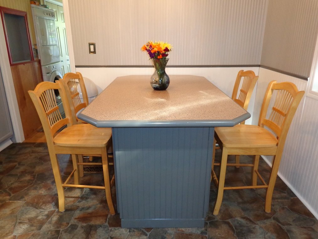 7 Lilac Way North Hampton, NH 03862 - Photo 8 of 18 Gallery Image 8