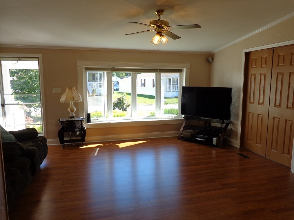 7 Lilac Way North Hampton, NH 03862 - Photo 9 of 18 Gallery Image 9