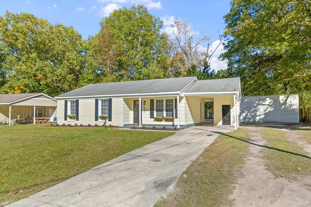 $269,900 | 7696 Midwood Drive, North Charleston, SC 29420