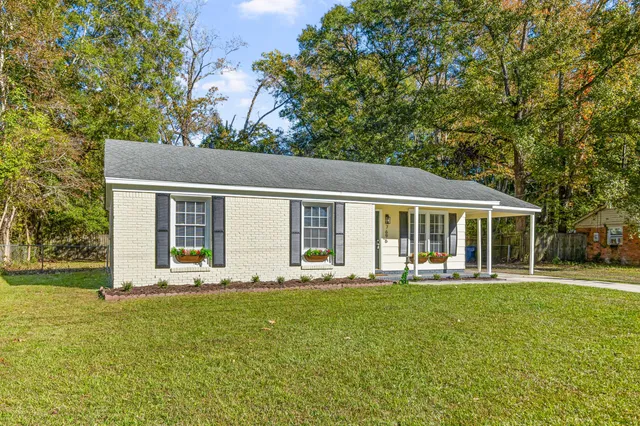 $269,900 | 7696 Midwood Drive, North Charleston, SC 29420